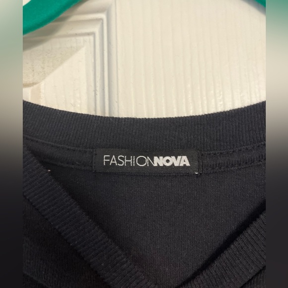 FashionNova graphic t-shirt dress; size small; Brand New - Picture 3 of 3